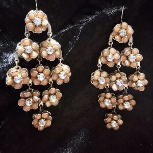 Elegant Floral Drop Earrings